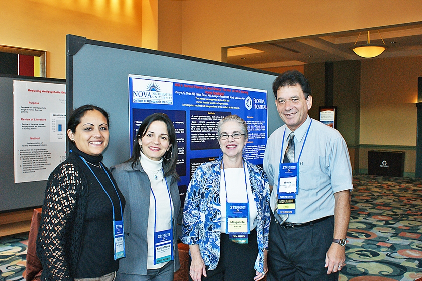 DSC03736.JPG - 2010 poster presenters Dr. Marlene Arumburu (from left to right); Dr. Kenya Maria Rivas; and Marguerite Mauradian, GNP-BC; with FMDA Past President and poster session judge, Dr. Morris Kutner